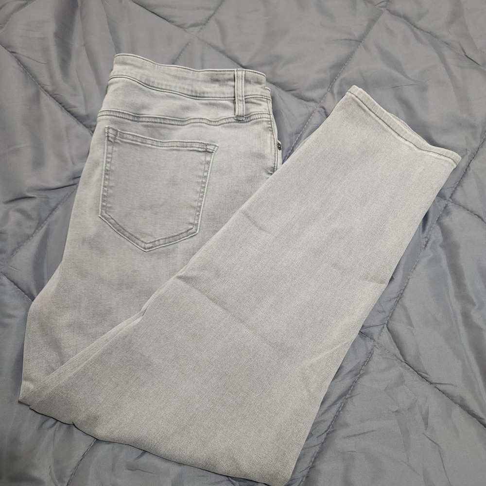 Tommy Bahama Jeans Women's Actual 34x28 Mid Rise Straight Leg Gray Stretch Denim